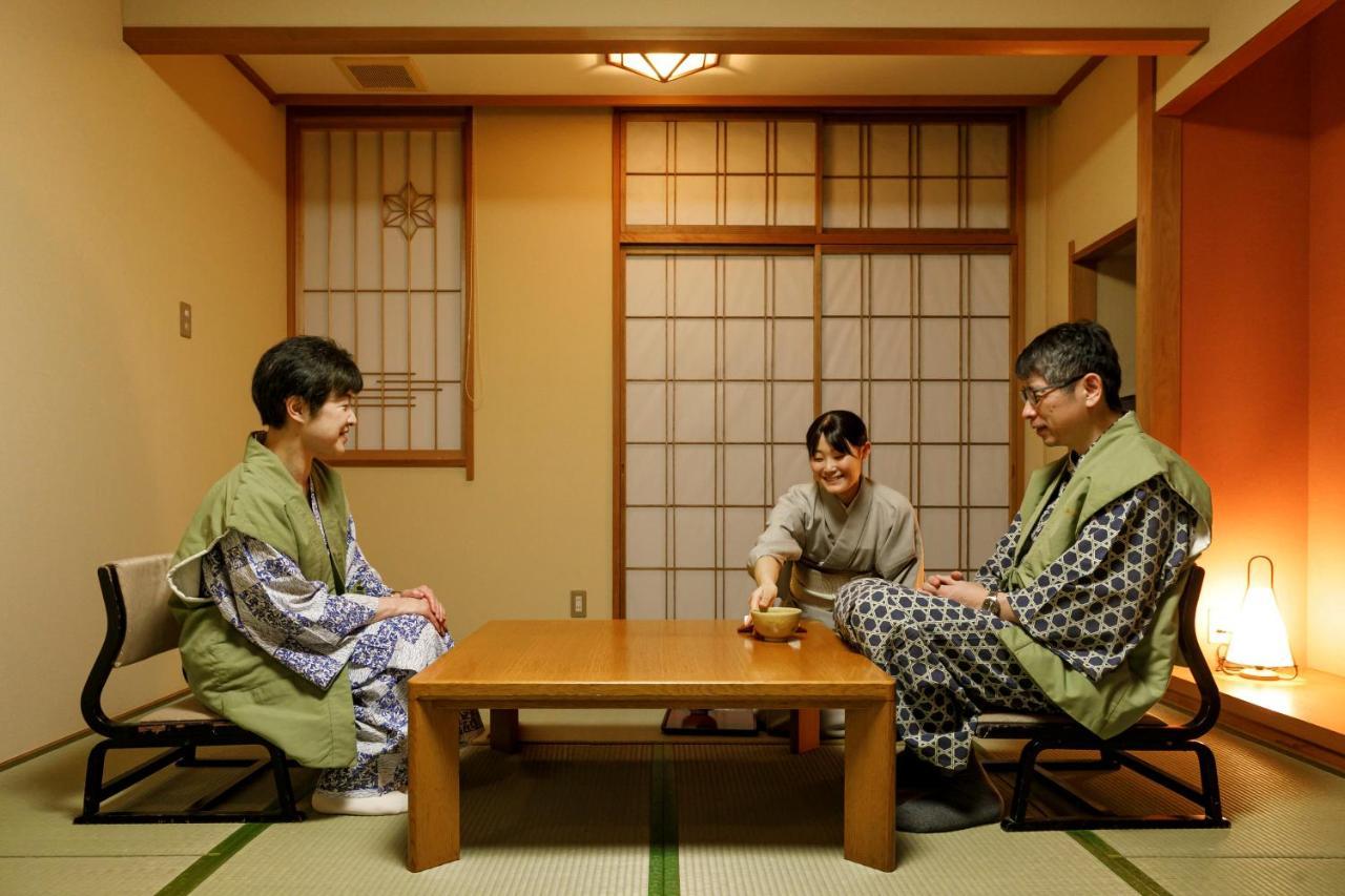 Honjin Hiranoya Annex Hotel Takayama  Buitenkant foto